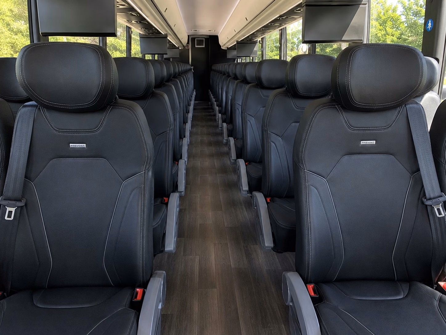 airport transfers for wedding guests flying into the palmdale region