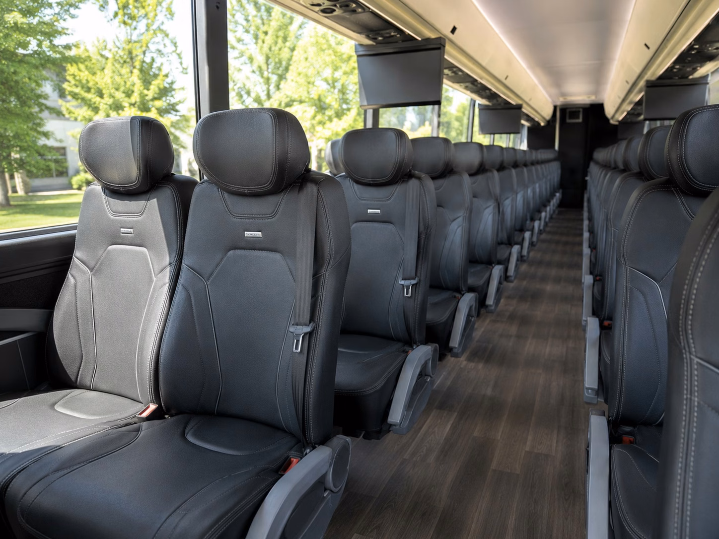charter bus rentals for large palmdale wedding receptions